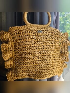 The Roxy Surf Spray Beach Bag in the color "Natural".